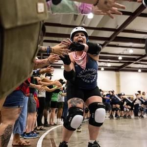 Meet your Posher, Macy